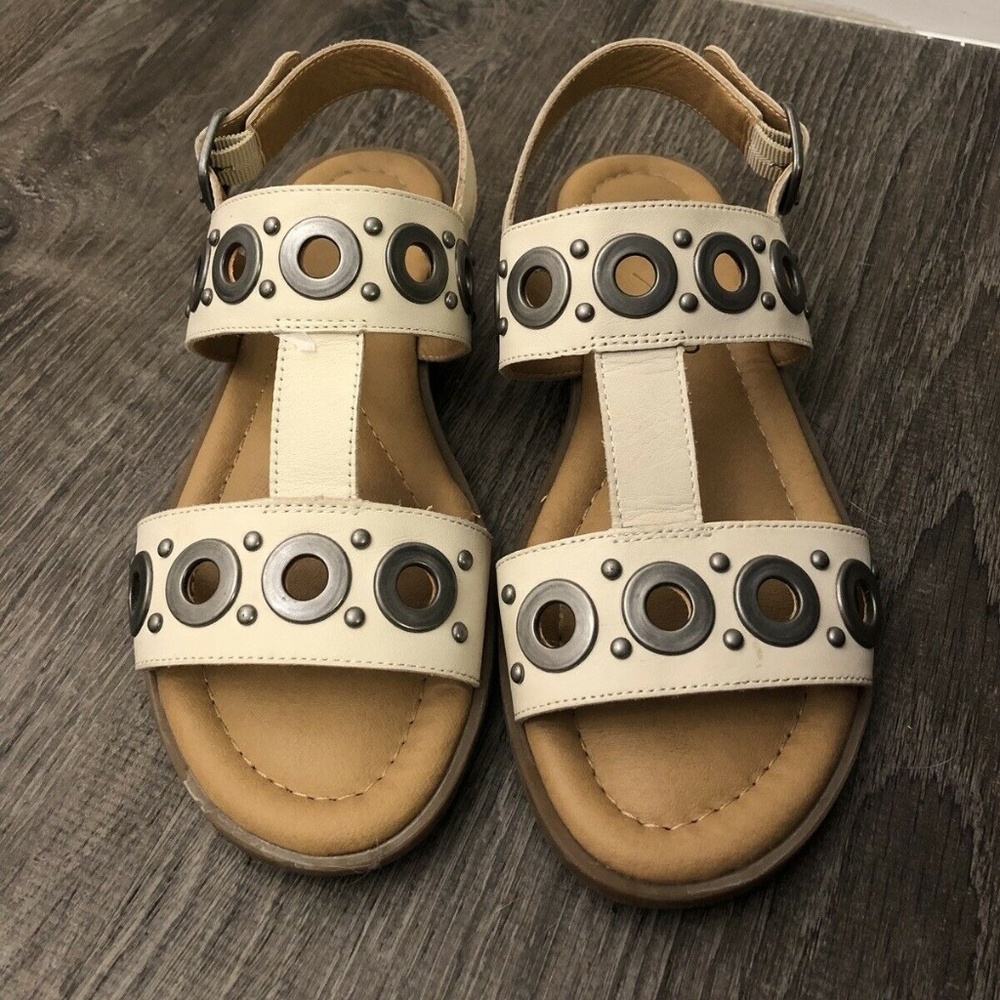 Lucky Brand Ansel 2 Ivory Sandals Size 5